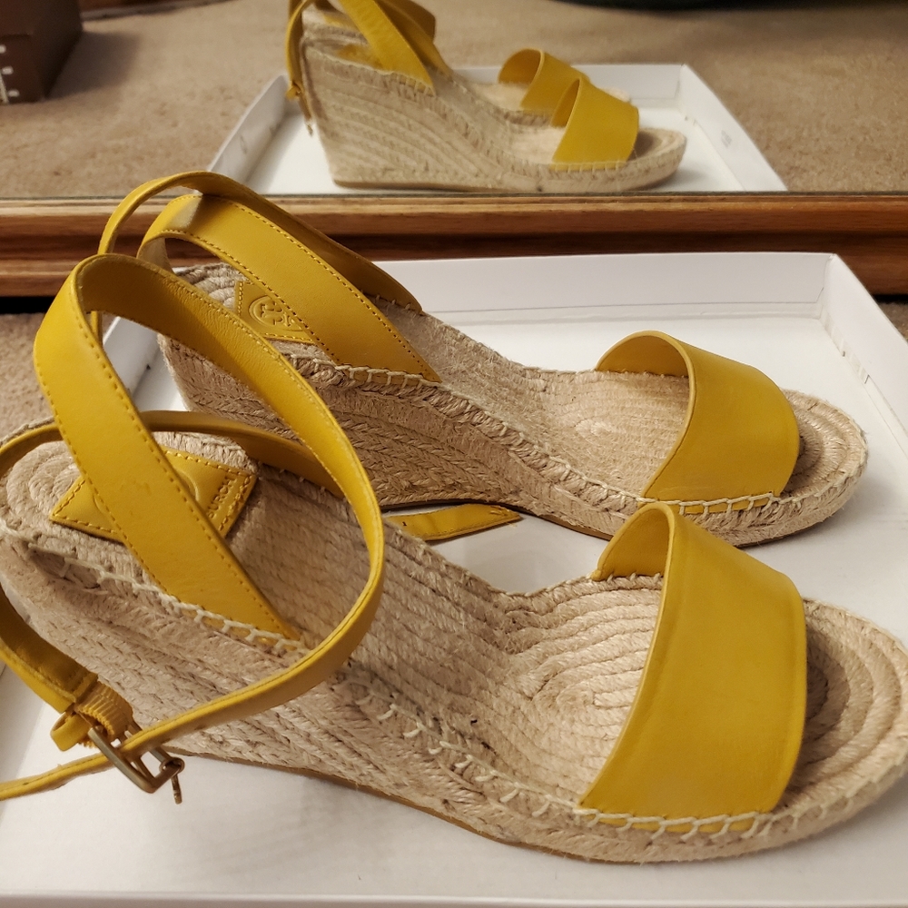 Tory burch wedge espadrille